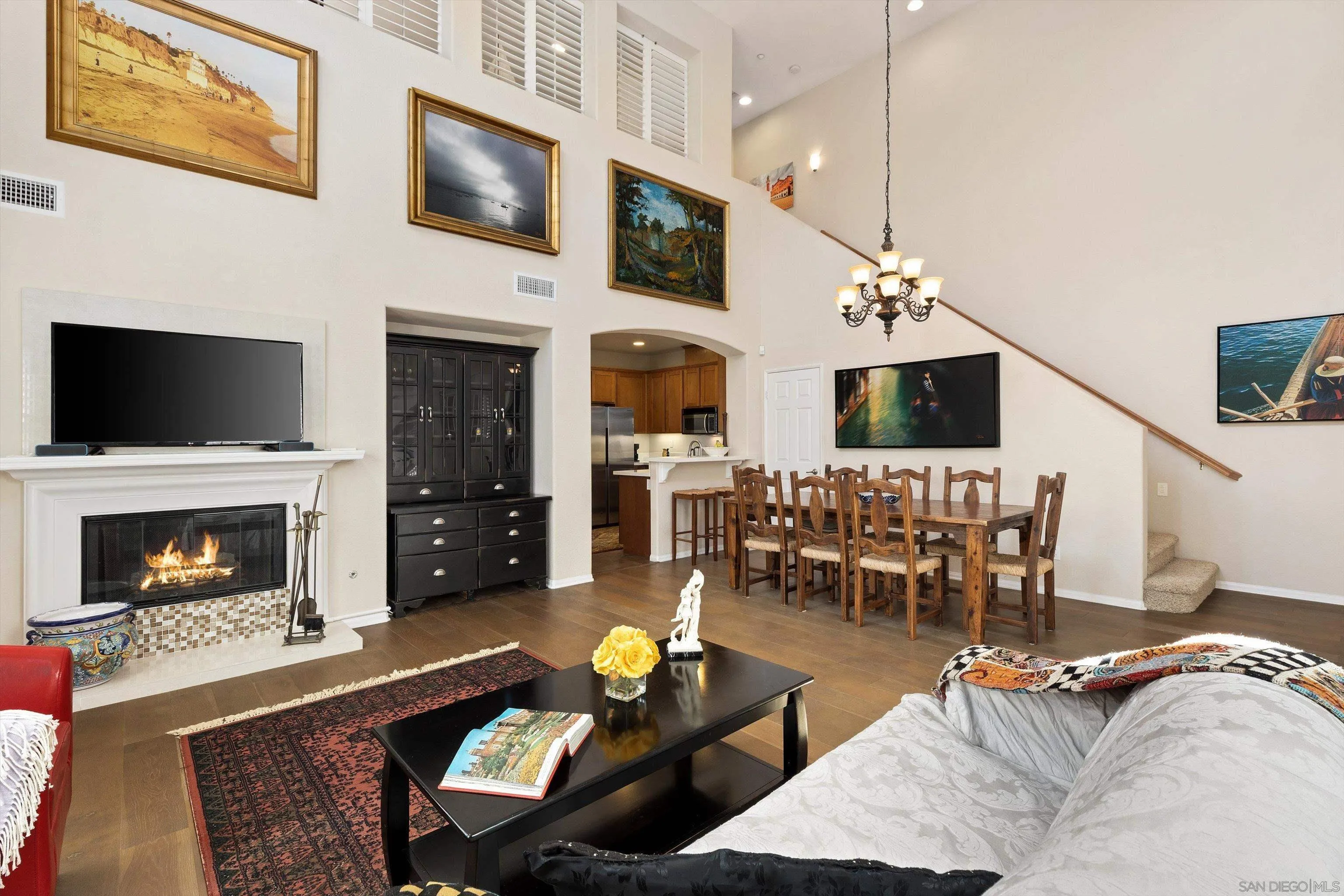 https://cdn.realtyfeed.com/cdn/127/260021877/a8ef4b3b95d59206a10ed4b70d0ccc4c.webp