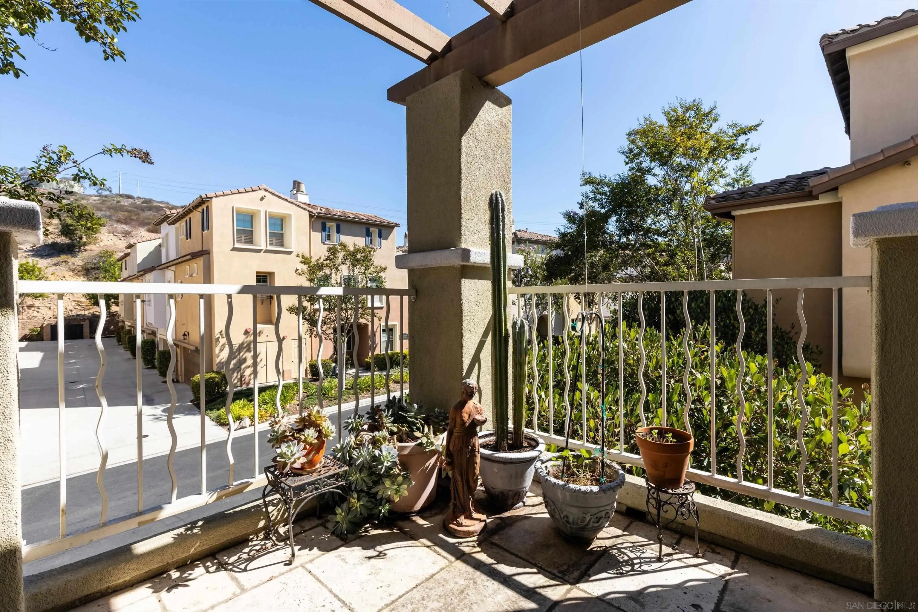 https://cdn.realtyfeed.com/cdn/127/260021877/b5375a763b0c647347ac783d00dc033d.webp