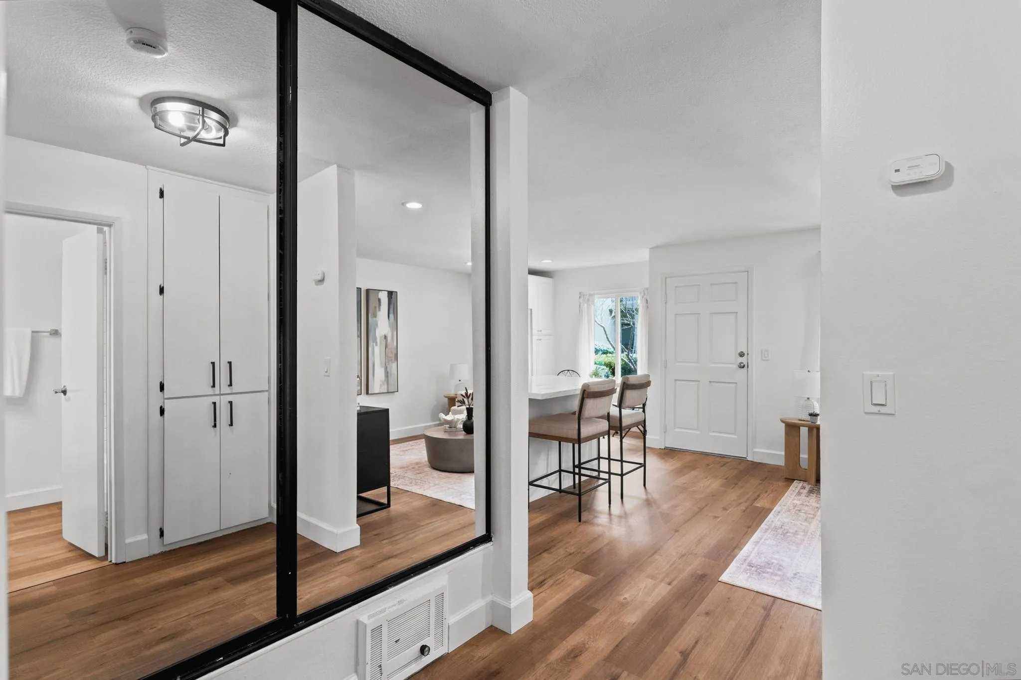 https://cdn.realtyfeed.com/cdn/127/260021878/135e55e56d9109a5d4bb18743d1845ca.webp