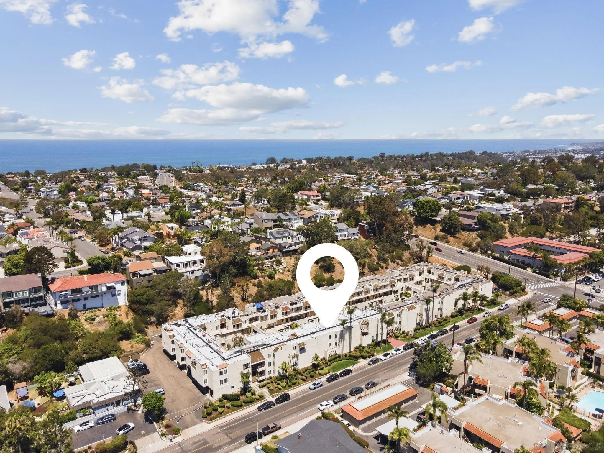 https://cdn.realtyfeed.com/cdn/127/260021878/514ccb24259d0d931c7a86a940b24143.webp