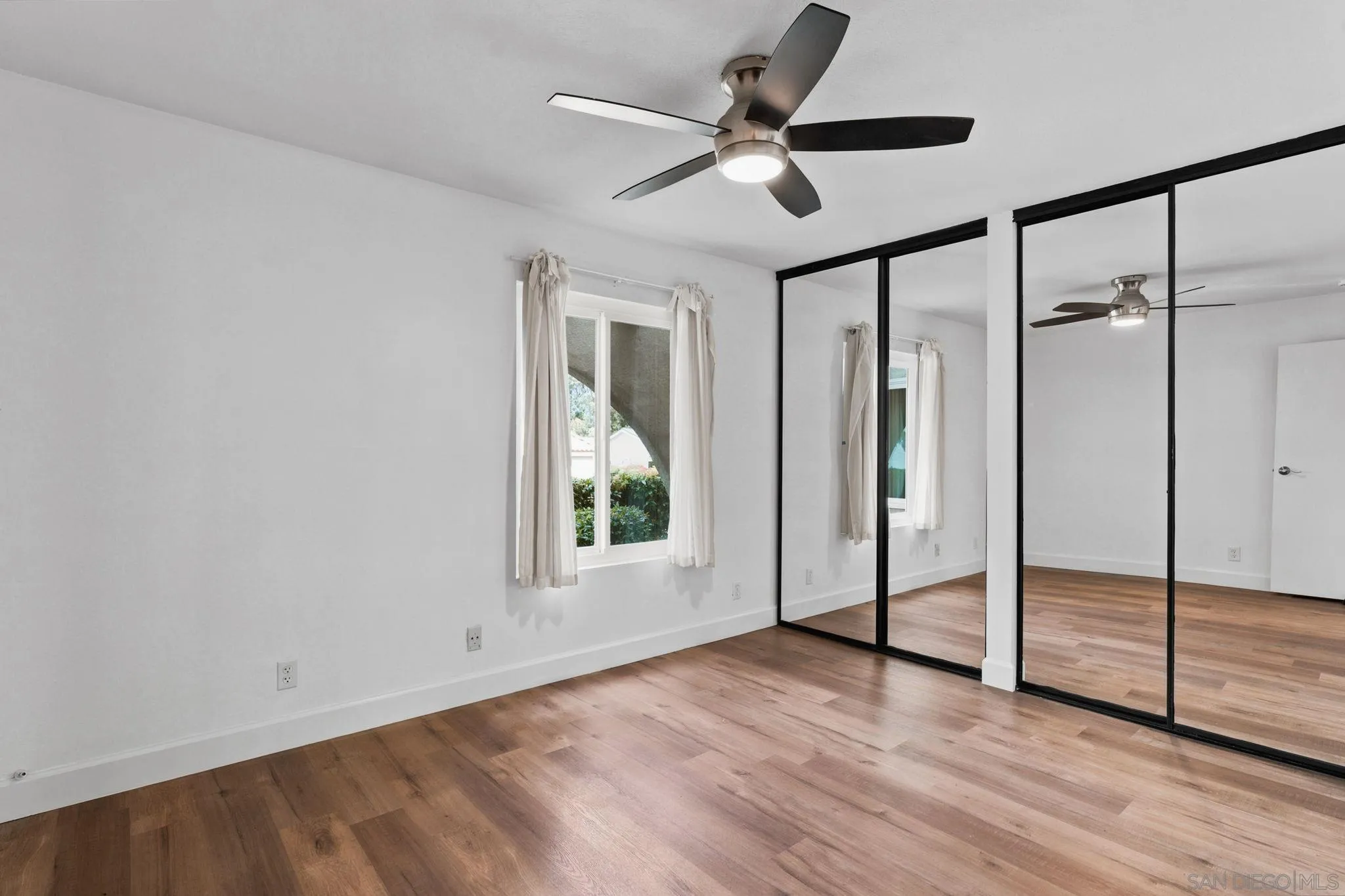https://cdn.realtyfeed.com/cdn/127/260021878/809d90a78698248069d0ec8819279b2a.webp
