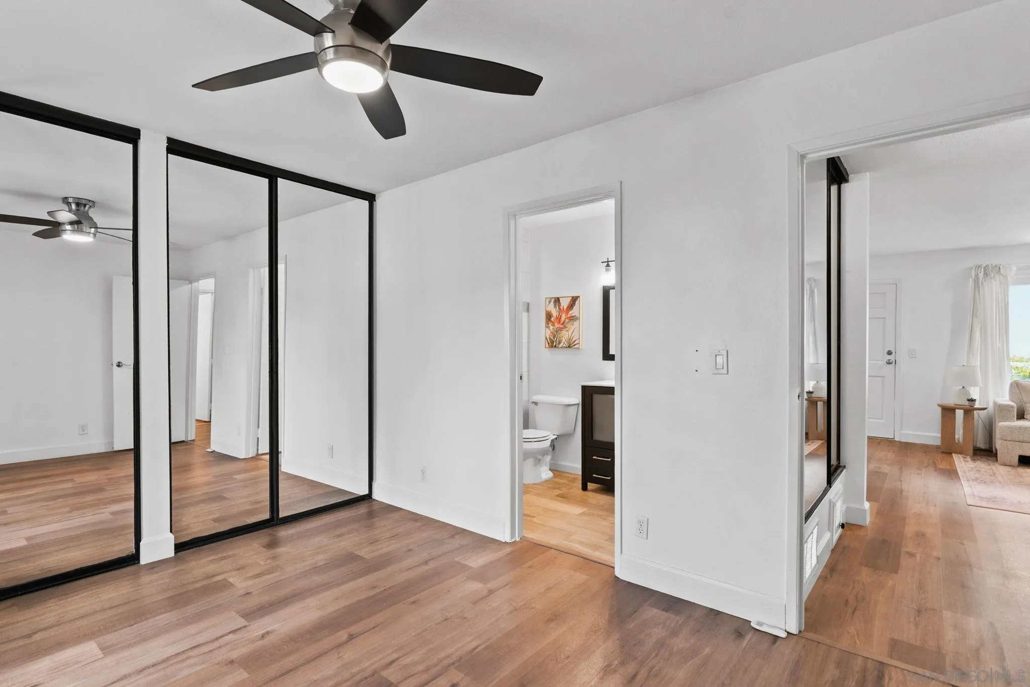 https://cdn.realtyfeed.com/cdn/127/260021878/bd408049c69a738163da4dbad635c500.webp