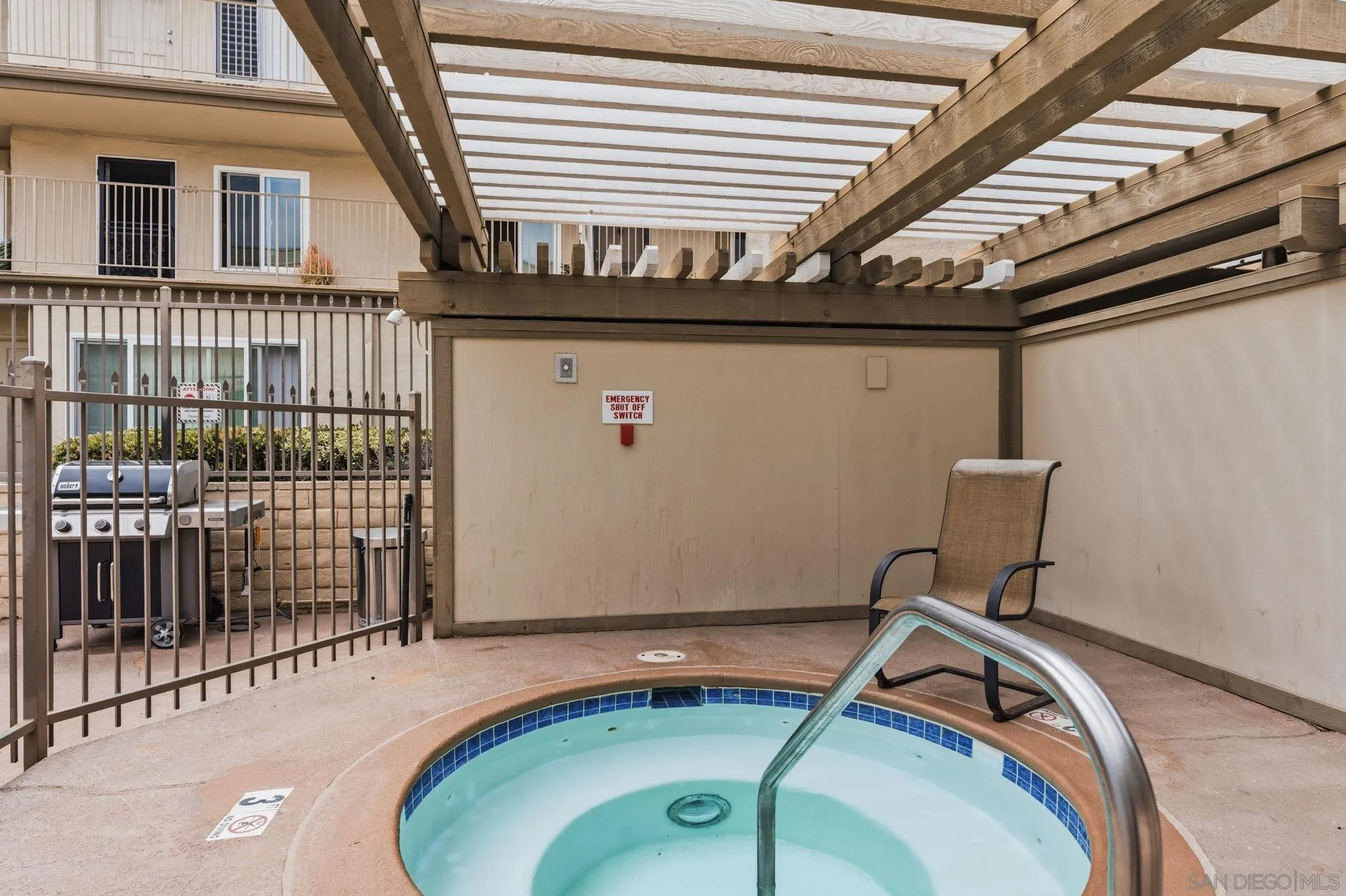 https://cdn.realtyfeed.com/cdn/127/260021878/d8a471a94a37abb16eb40072c0996944.webp
