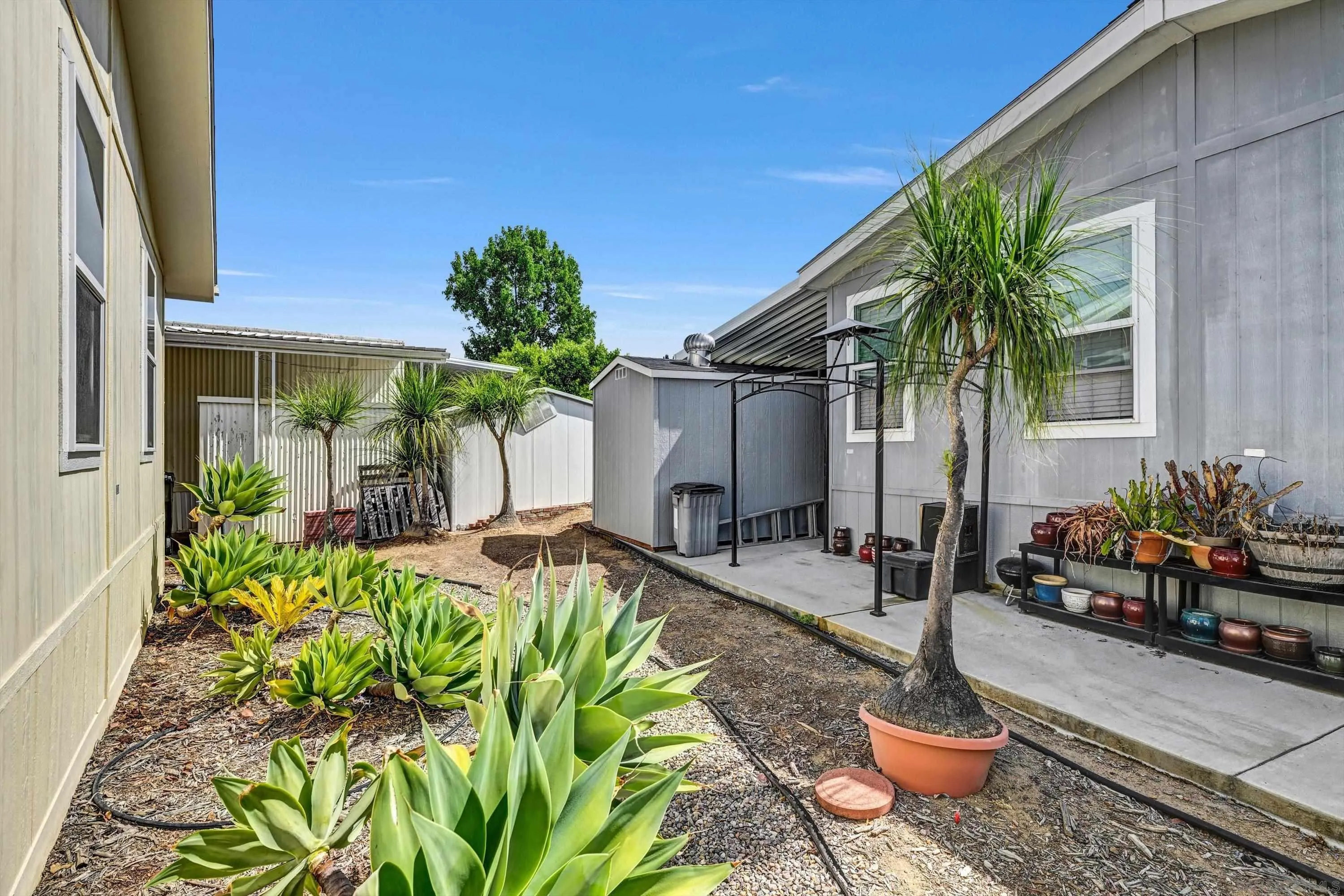 https://cdn.realtyfeed.com/cdn/127/260021887/6469e0cf3eaf80e4470ba0d75dcf5e4a.webp