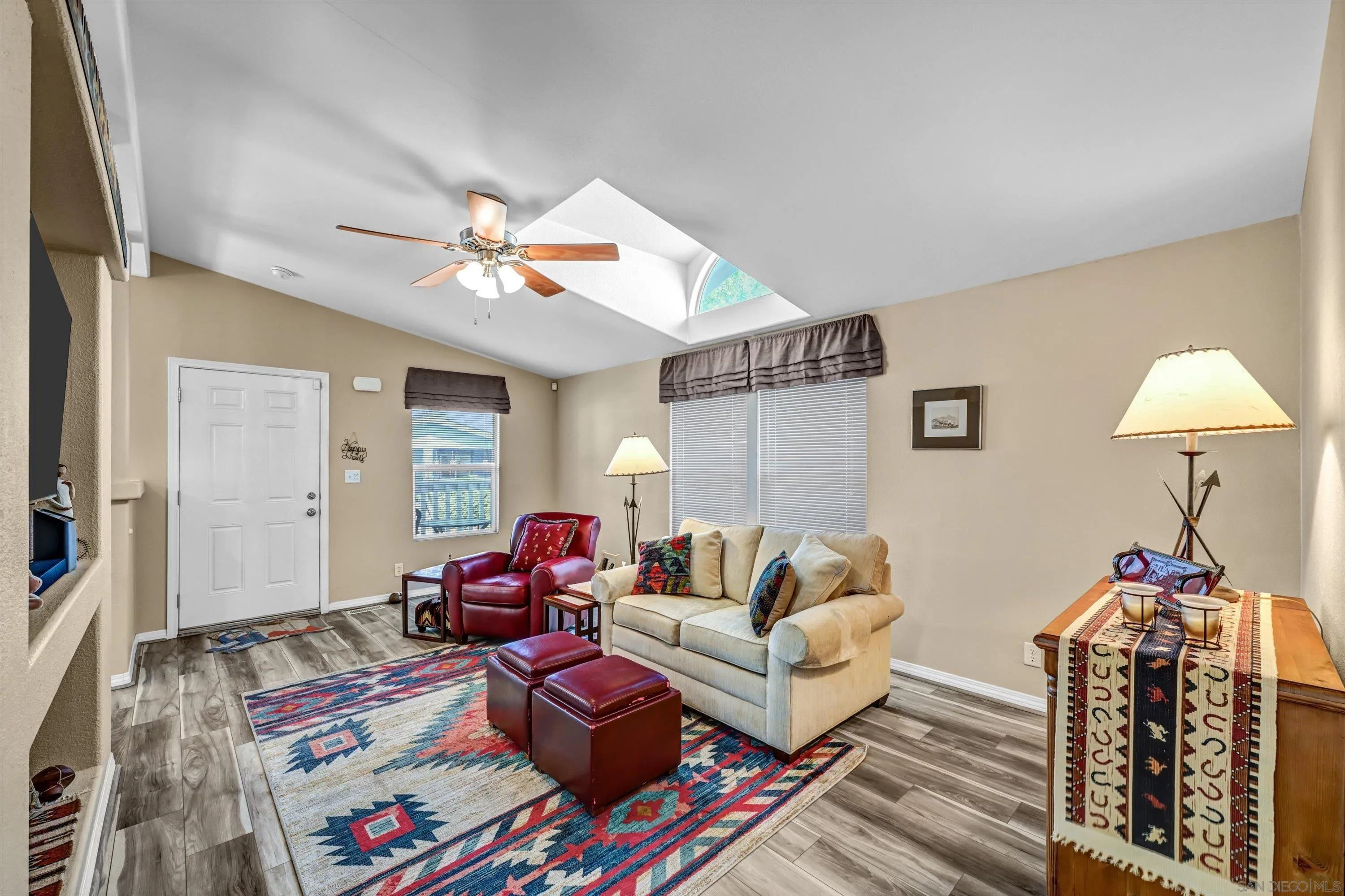 https://cdn.realtyfeed.com/cdn/127/260021887/a9e274c1a02e66e497ca2274693b6467.webp