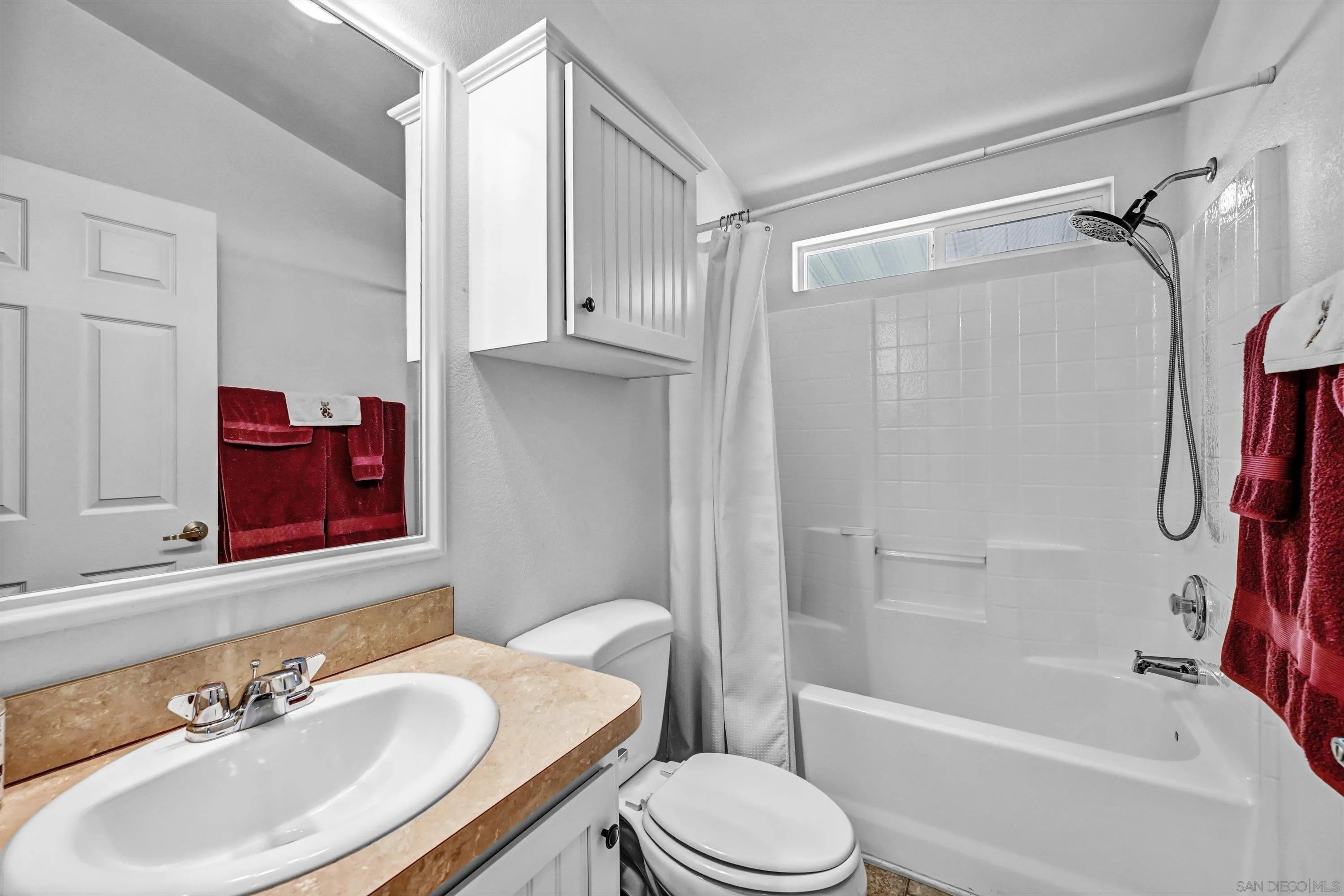 https://cdn.realtyfeed.com/cdn/127/260021887/ada4198902c6760caaa40f943189cd2f.webp