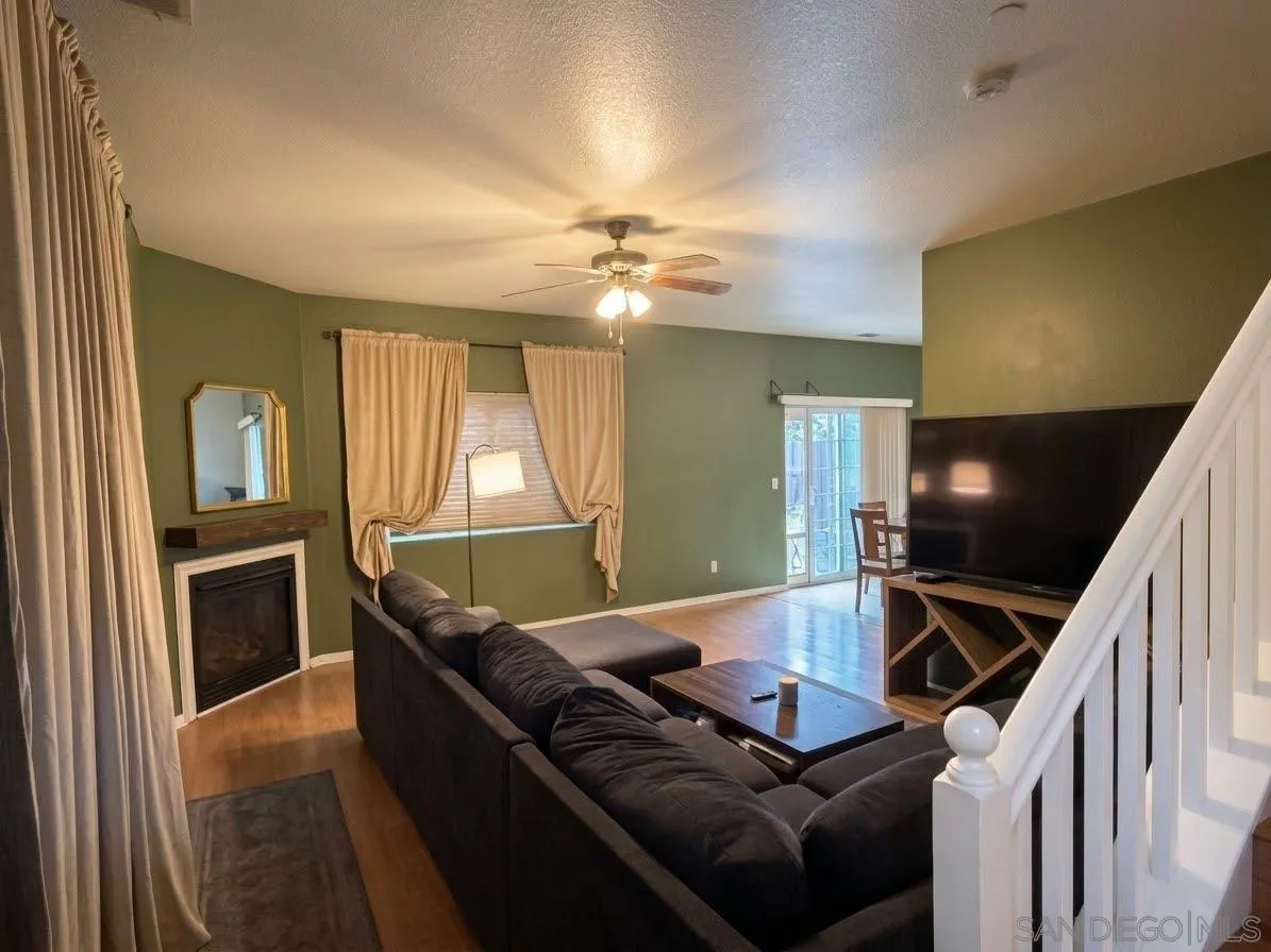 https://cdn.realtyfeed.com/cdn/127/260021890/2b12c1dd5dbaefa4defb20f57ce8e23a.webp