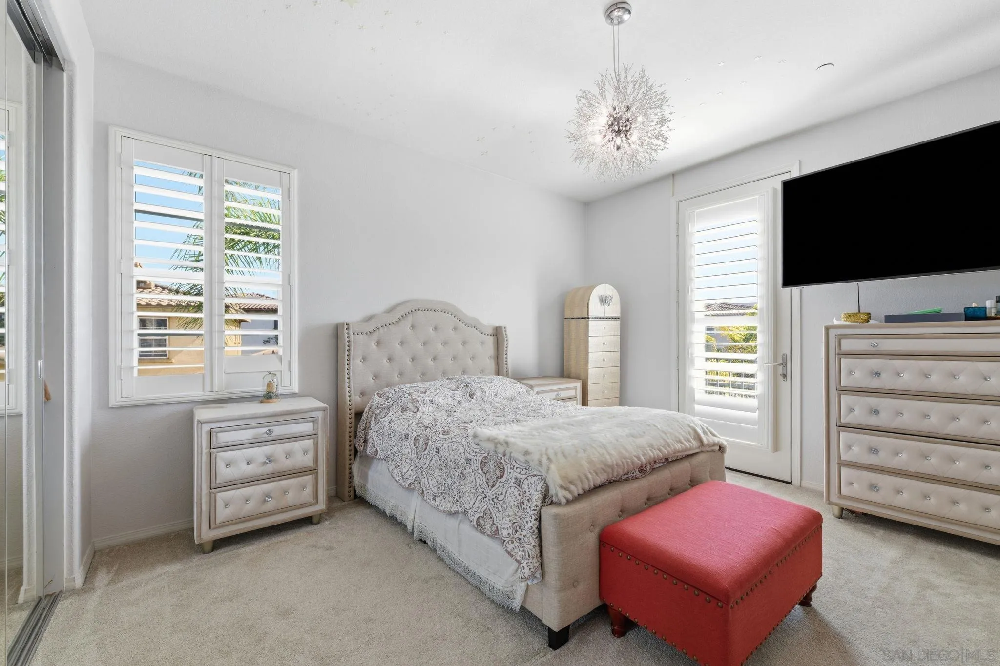 https://cdn.realtyfeed.com/cdn/127/260021893/653847c29c1ff8d497afa200e90c27e2.webp