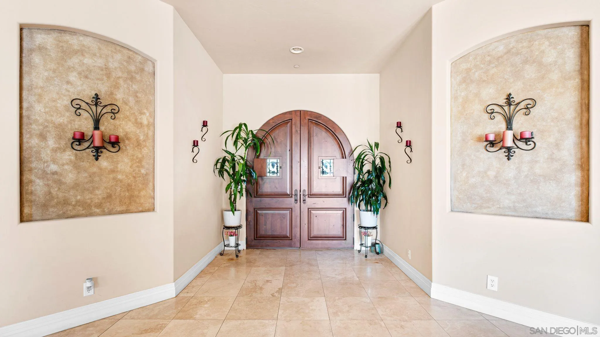 https://cdn.realtyfeed.com/cdn/127/260021894/2ab45ddb94d72adc0f7830749f12d61c.webp