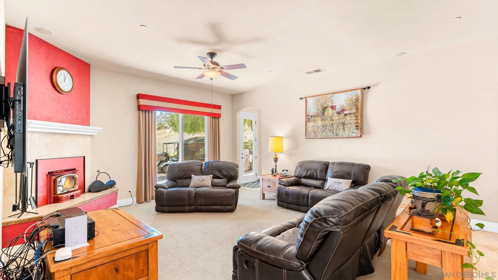 https://cdn.realtyfeed.com/cdn/127/260021894/475387c09fa54e7f2978e259f98b6bdb.webp
