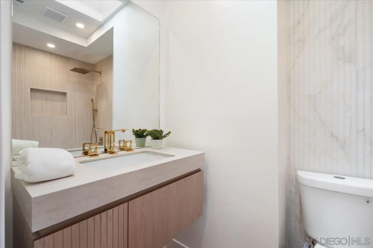 https://cdn.realtyfeed.com/cdn/127/260021899/005668790d6320d1e4deaf98a5ee2f9e.webp