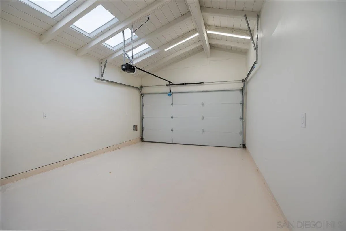 https://cdn.realtyfeed.com/cdn/127/260021899/be24951071e4294ba6a493c495665e0c.webp