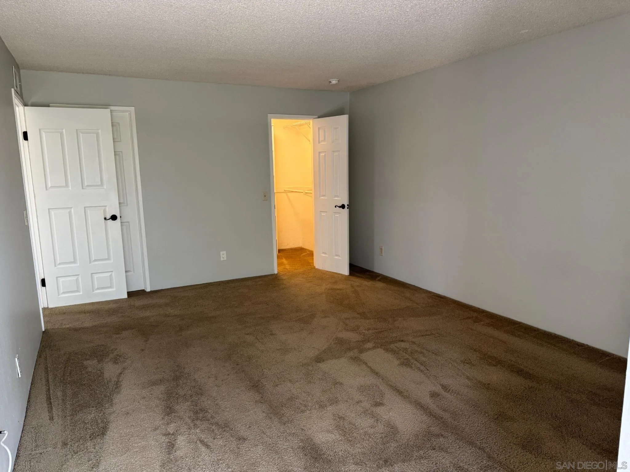 https://cdn.realtyfeed.com/cdn/127/260021904/69d766199a431ab76398daa7a3e3e6ee.webp
