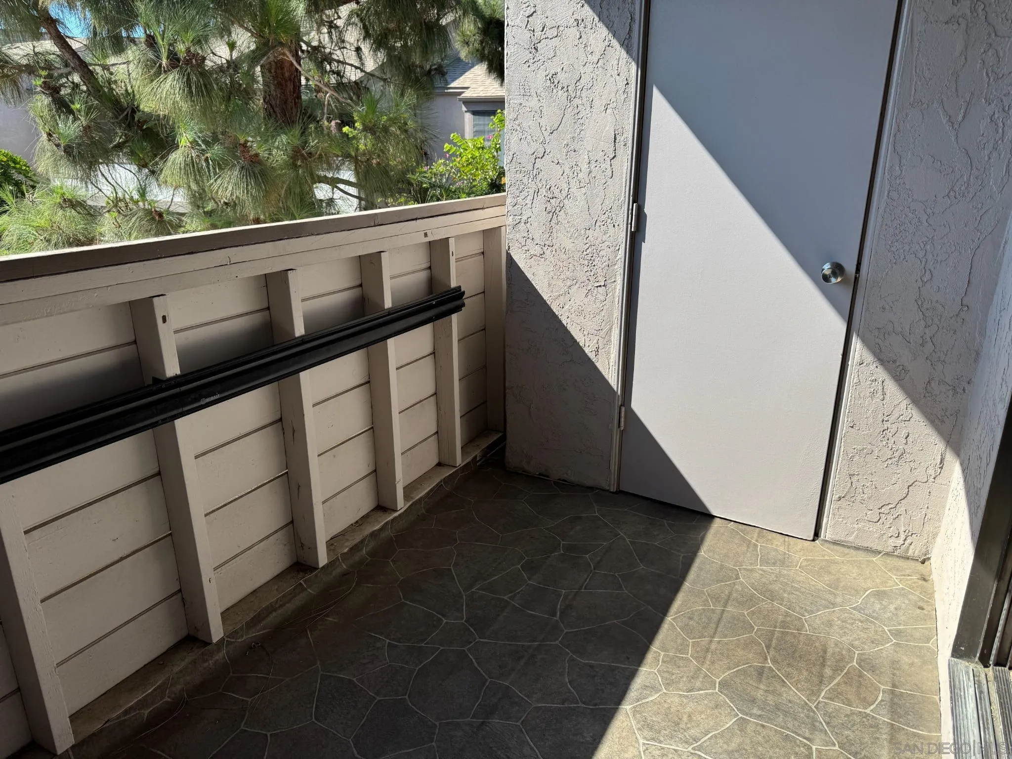 https://cdn.realtyfeed.com/cdn/127/260021904/cd8f1865933ccbe9ccf97f03e45d6193.webp