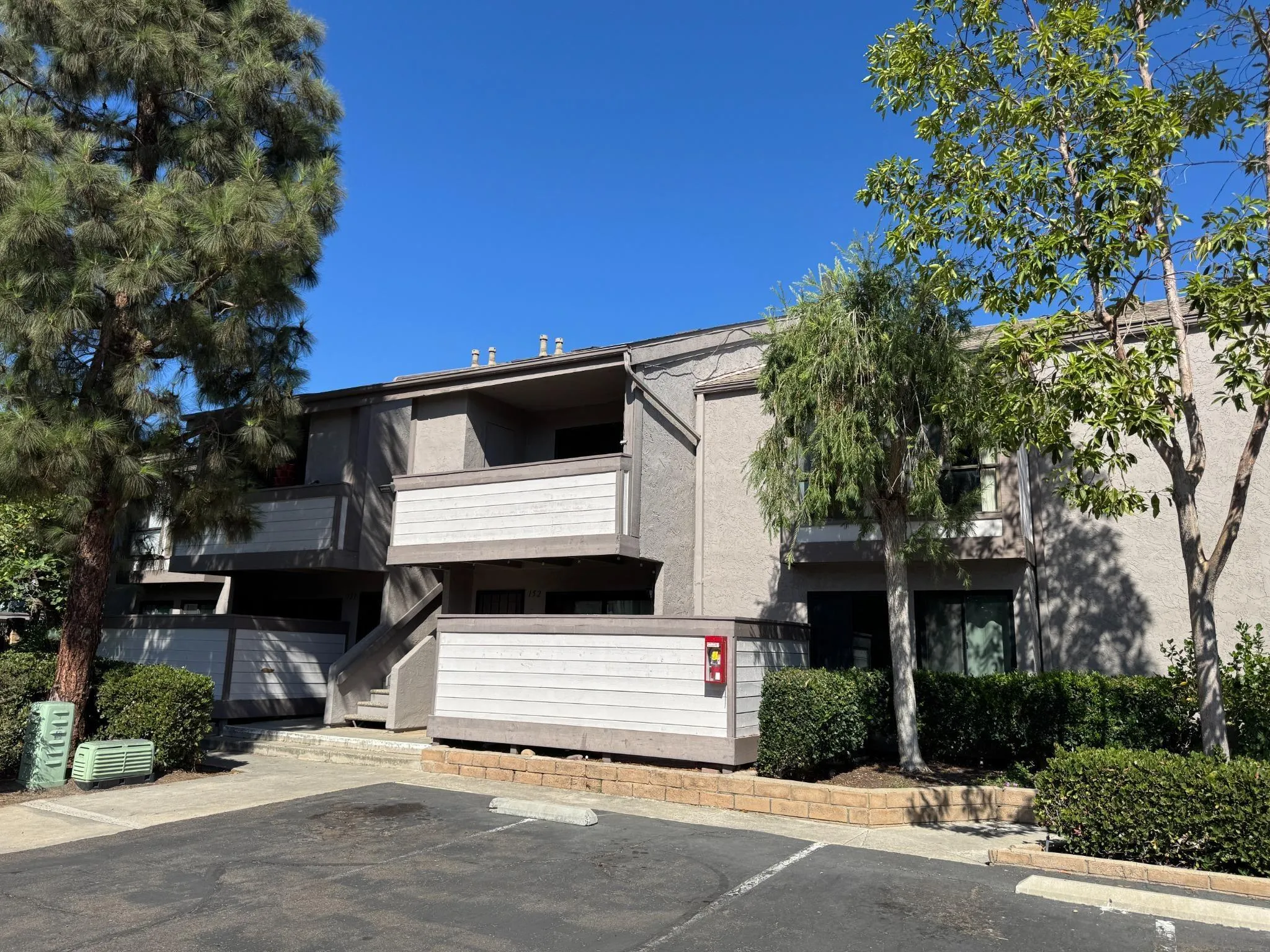 https://cdn.realtyfeed.com/cdn/127/260021904/e12c7a191c464732e769596262d80f61.webp