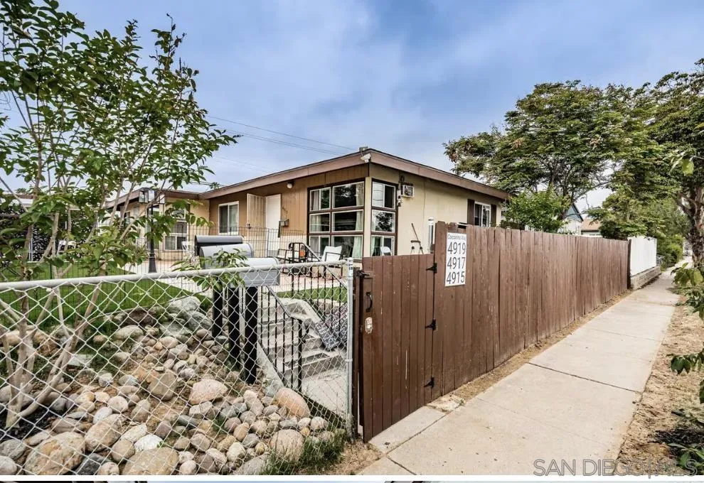 San Diego, CA 92117