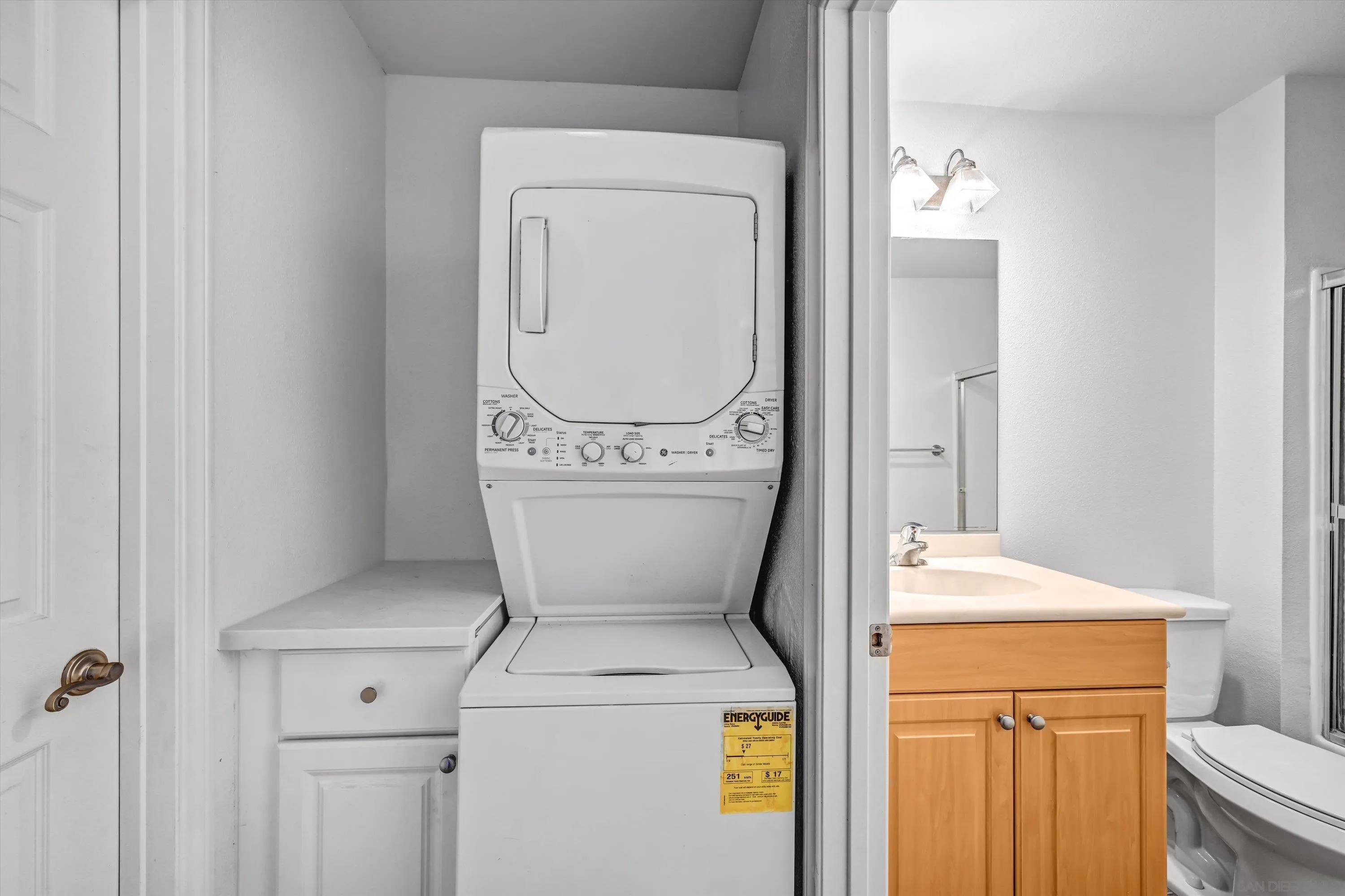 https://cdn.realtyfeed.com/cdn/127/260021908/5c1e2aa27698a8ba21b4ee5e17bed518.webp