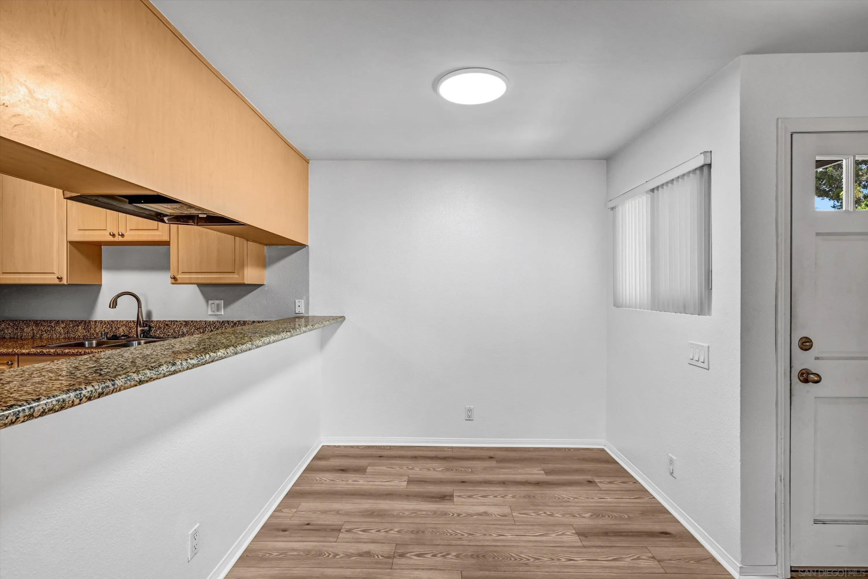 https://cdn.realtyfeed.com/cdn/127/260021908/753e85455b685ad07a5e5134f2b1dc7d.webp