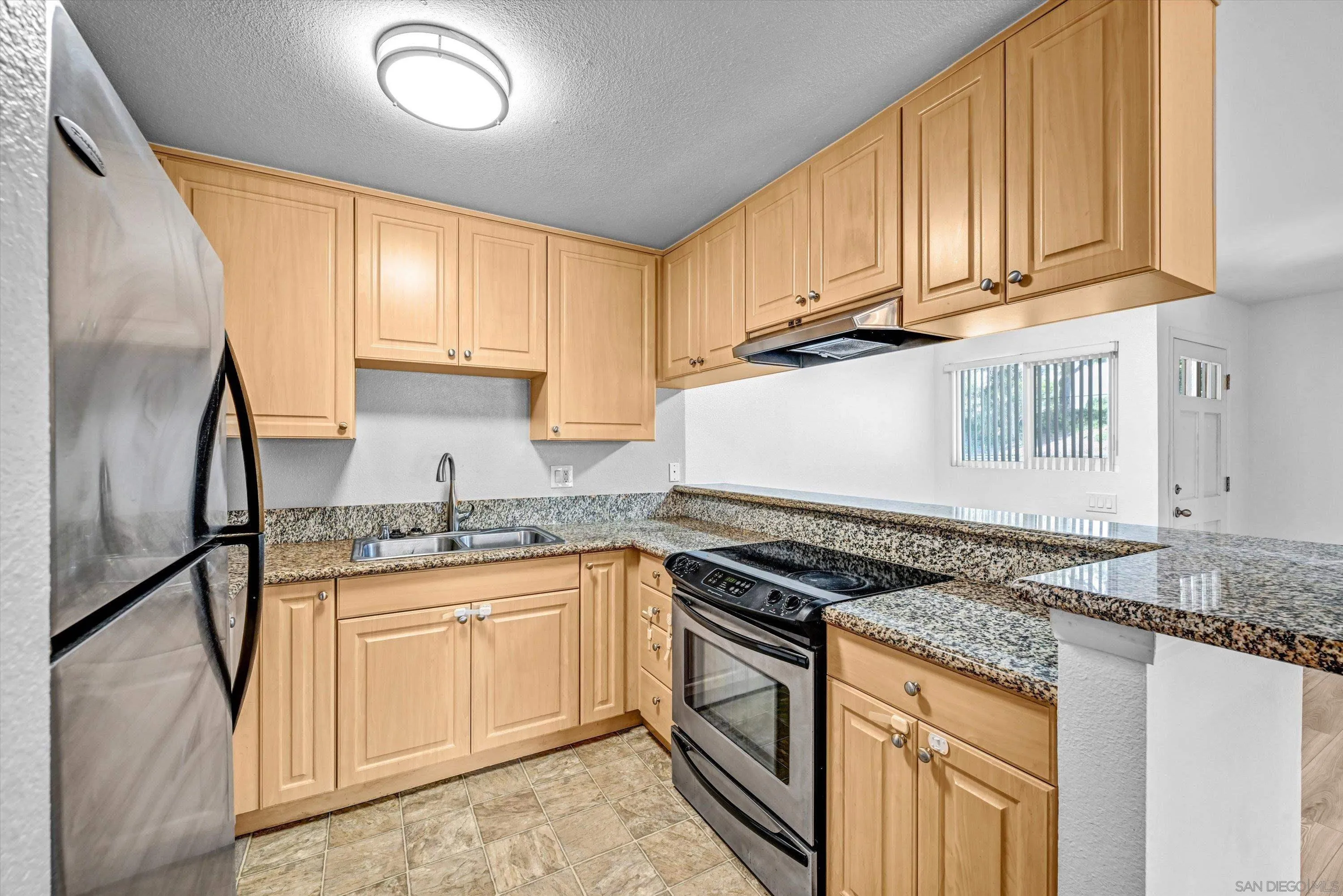 https://cdn.realtyfeed.com/cdn/127/260021908/94743625eec26dbc0434e18485e06d0d.webp