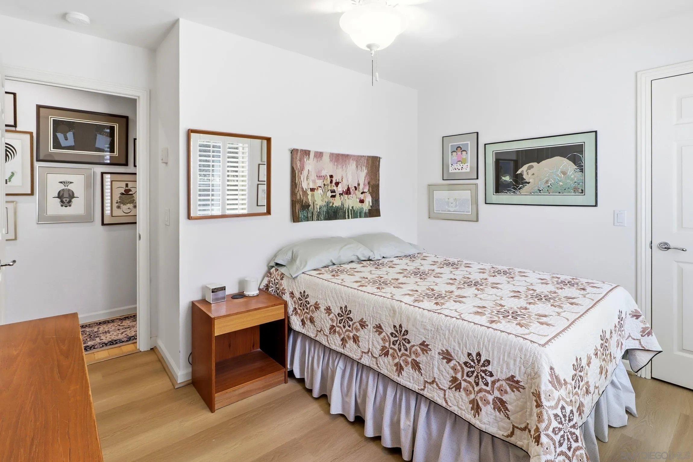 https://cdn.realtyfeed.com/cdn/127/260021919/ef4c073879ddd19ec3293351aef80e14.webp