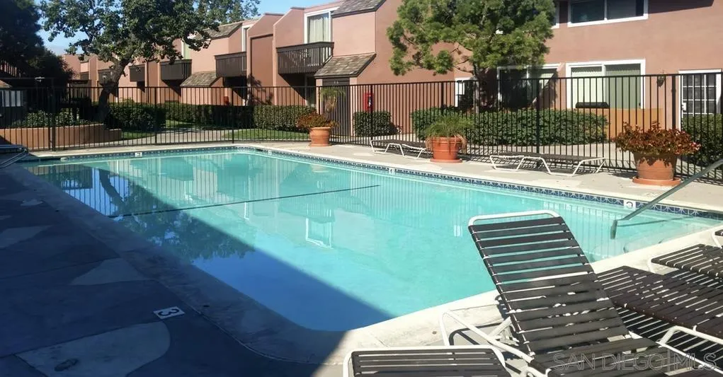 https://cdn.realtyfeed.com/cdn/127/260021923/61501d2aeb23040e2ce023d86152698e.webp