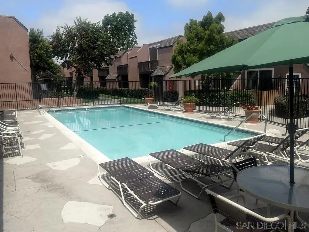 https://cdn.realtyfeed.com/cdn/127/260021923/7a406489c1d0f124dfca95597cf4c788.webp