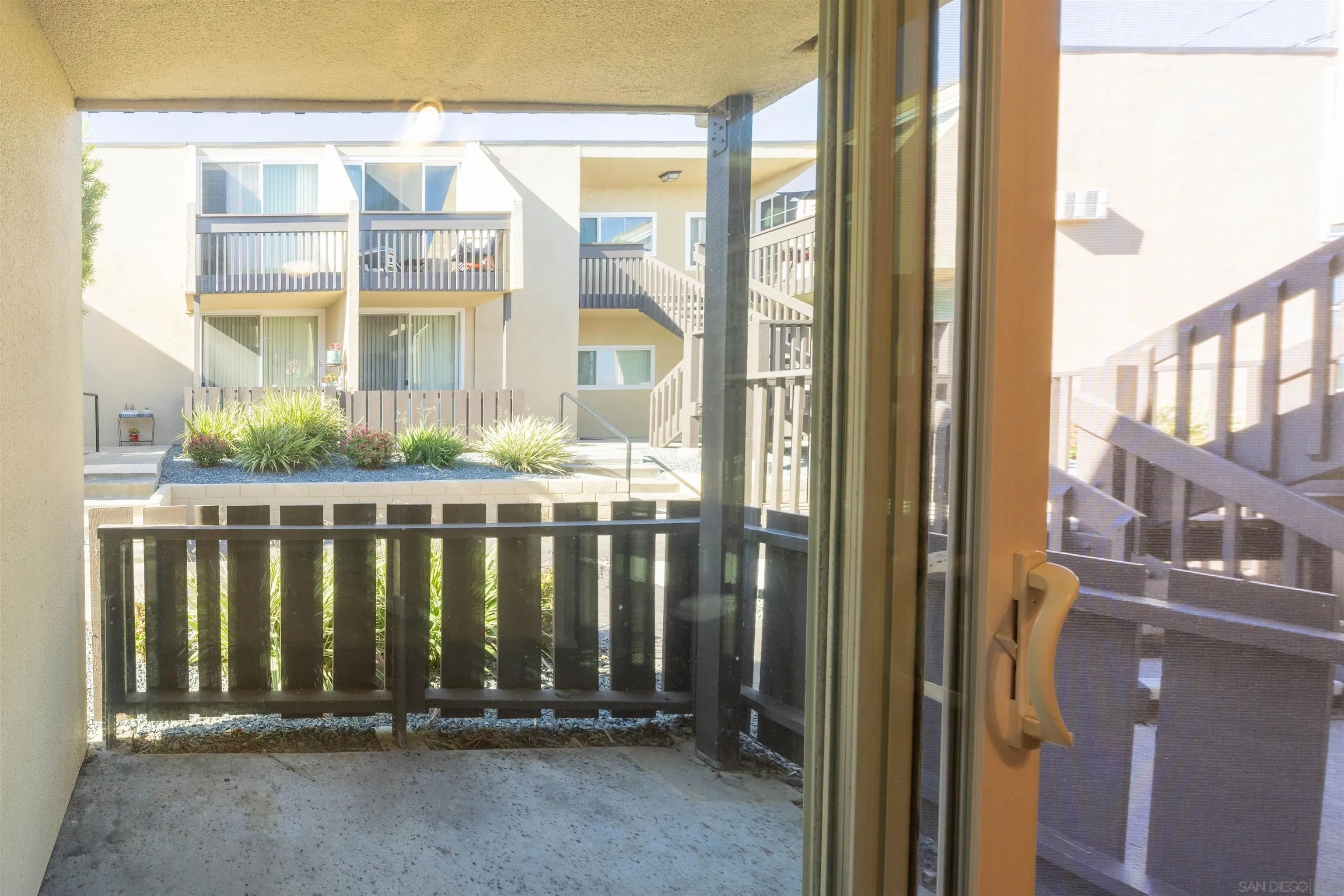 https://cdn.realtyfeed.com/cdn/127/260021923/db21423a20a3898ca56fa2992db31109.webp