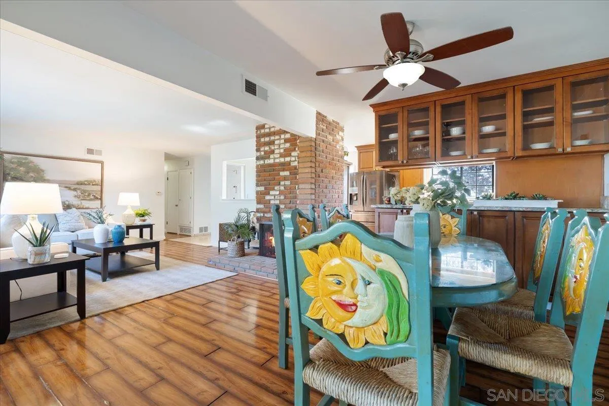 https://cdn.realtyfeed.com/cdn/127/260021924/9689c87e7fd3aac20d5ea6cd20b3dd2e.webp