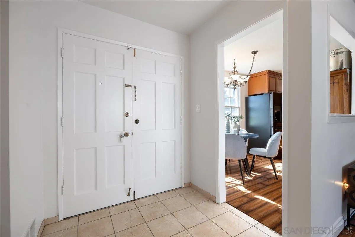 https://cdn.realtyfeed.com/cdn/127/260021924/cc4160a7251610982615e1571f494870.webp