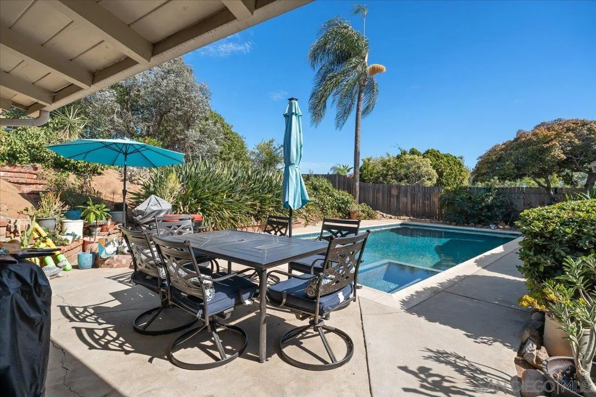 https://cdn.realtyfeed.com/cdn/127/260021924/d9a7fd15d2e221fe0e29c060ac2f8414.webp