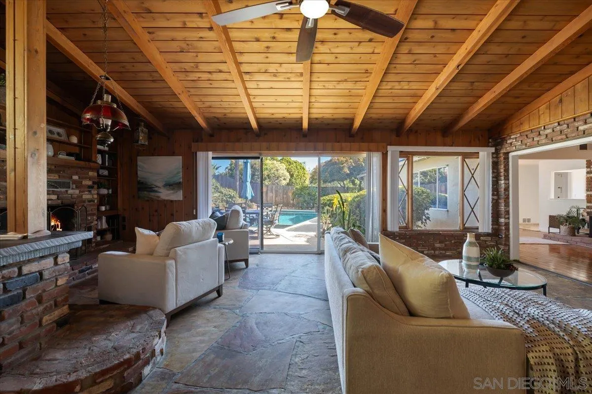 https://cdn.realtyfeed.com/cdn/127/260021924/f170f55f4b8d503bbaffb1d41b0a3a07.webp