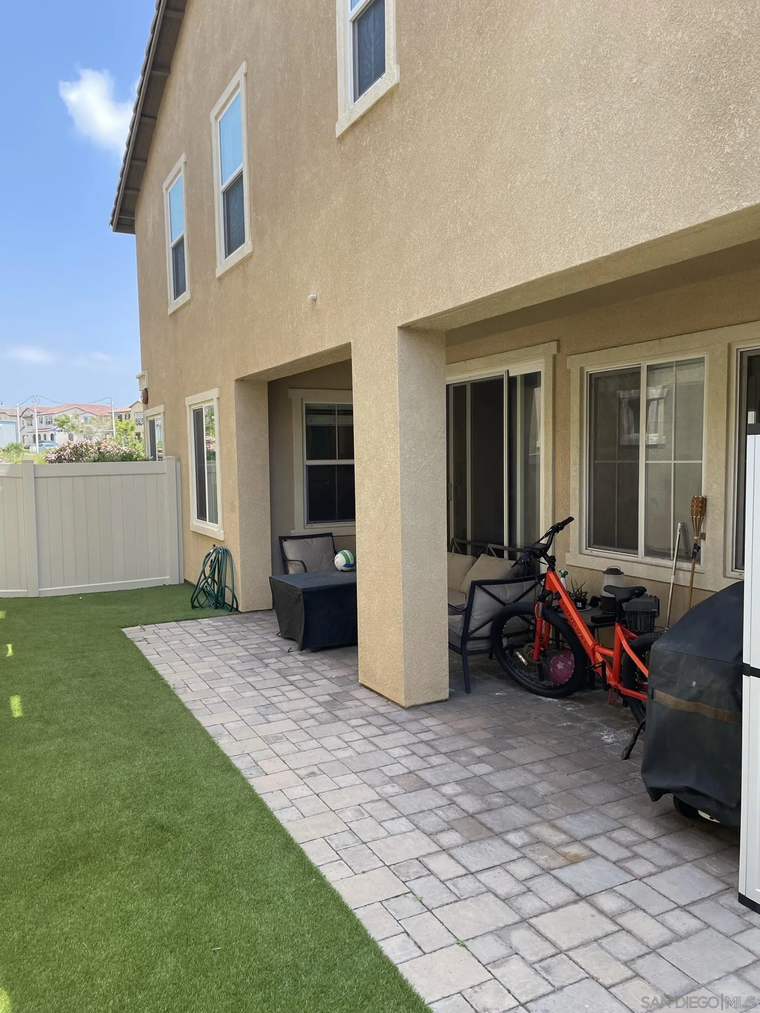 1686 Santa Carolina Rd., Chula Vista, CA 91913 - Photo 5 of 28, Chula Vista, CA
