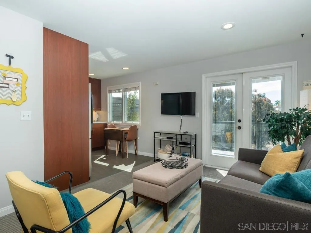 https://cdn.realtyfeed.com/cdn/127/260021936/7674699cbdb927d55e897f70b6dbd3c2.webp