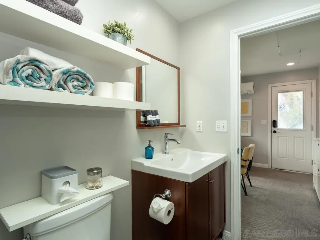 https://cdn.realtyfeed.com/cdn/127/260021936/870498b5bca9d145d06ab66c42348ba4.webp