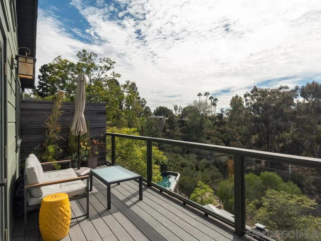 https://cdn.realtyfeed.com/cdn/127/260021936/907ecea49a5619e3cc6b39a02c9bf8cc.webp