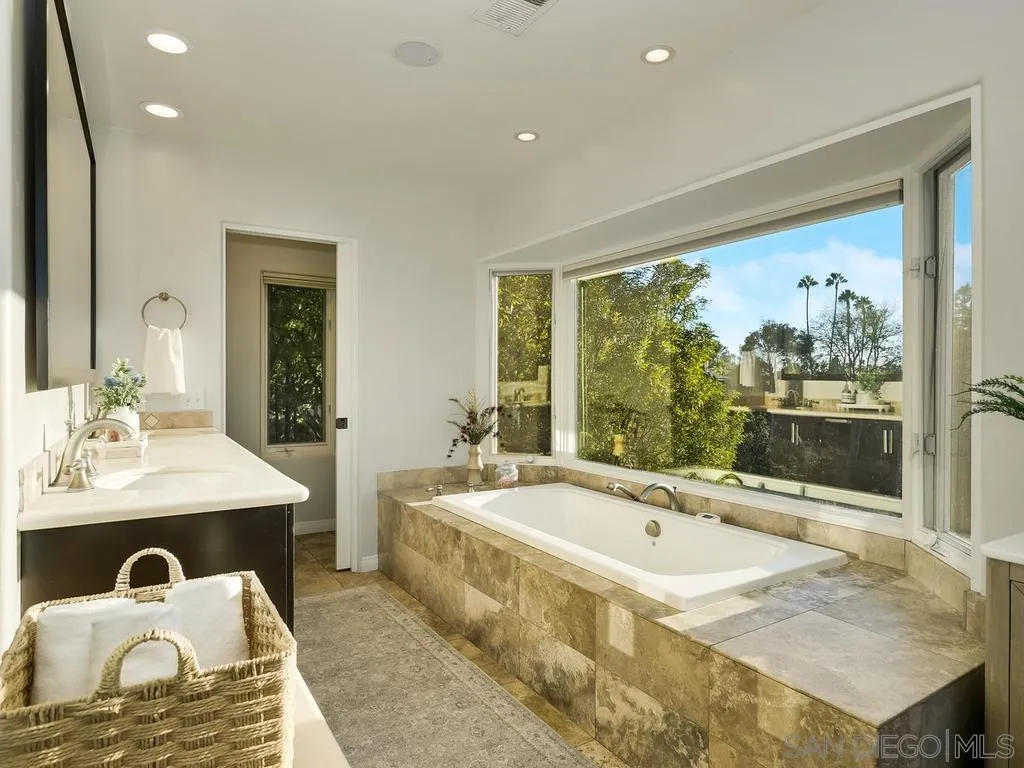 https://cdn.realtyfeed.com/cdn/127/260021936/a5ff4ee0d2e2a05e356ceda3b6609a41.webp