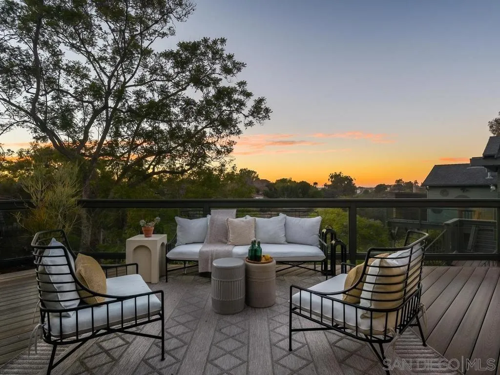 https://cdn.realtyfeed.com/cdn/127/260021936/ad61686f8ff57d43b35fd79bac2c73e7.webp