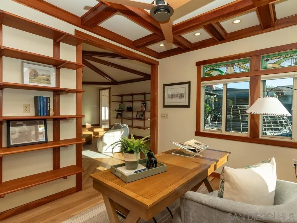 https://cdn.realtyfeed.com/cdn/127/260021936/f7abad7984a31ef6dff1d234d564ab2c.webp