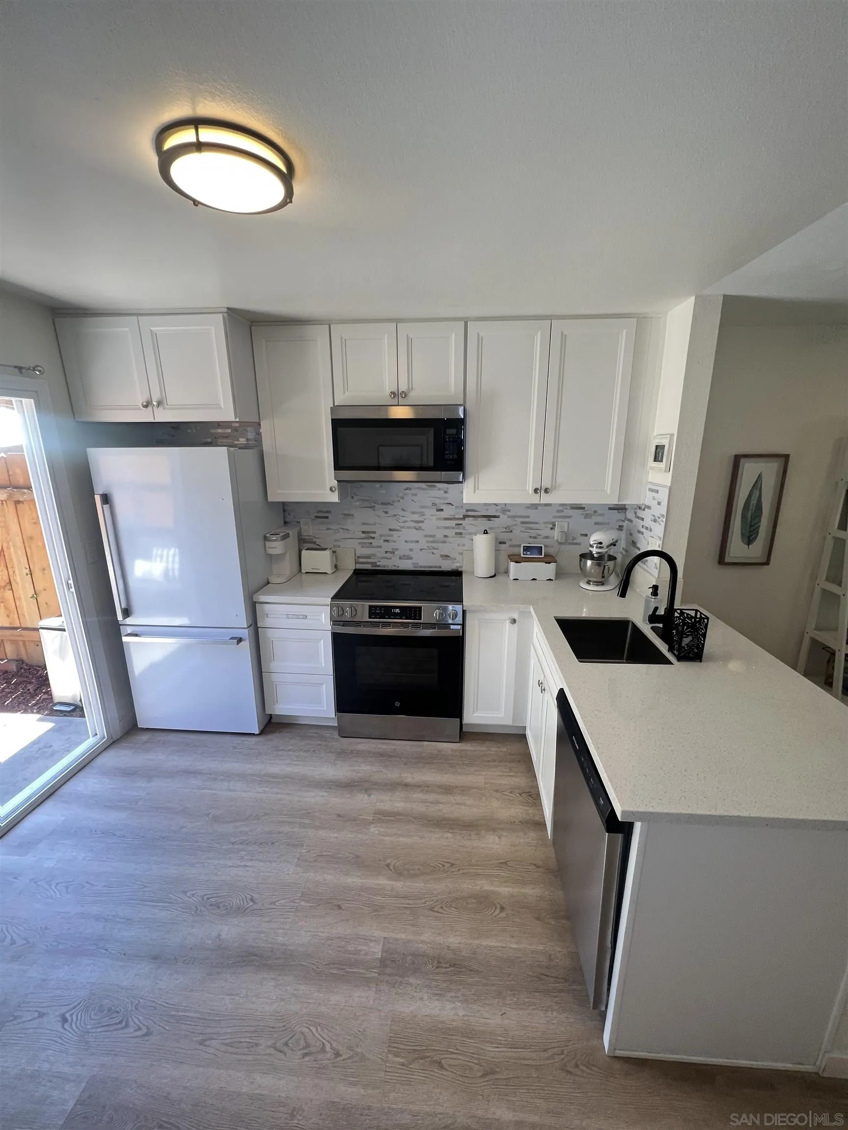 https://cdn.realtyfeed.com/cdn/127/260021939/df09aed583bae5b452ff8893a7dc9c14.webp