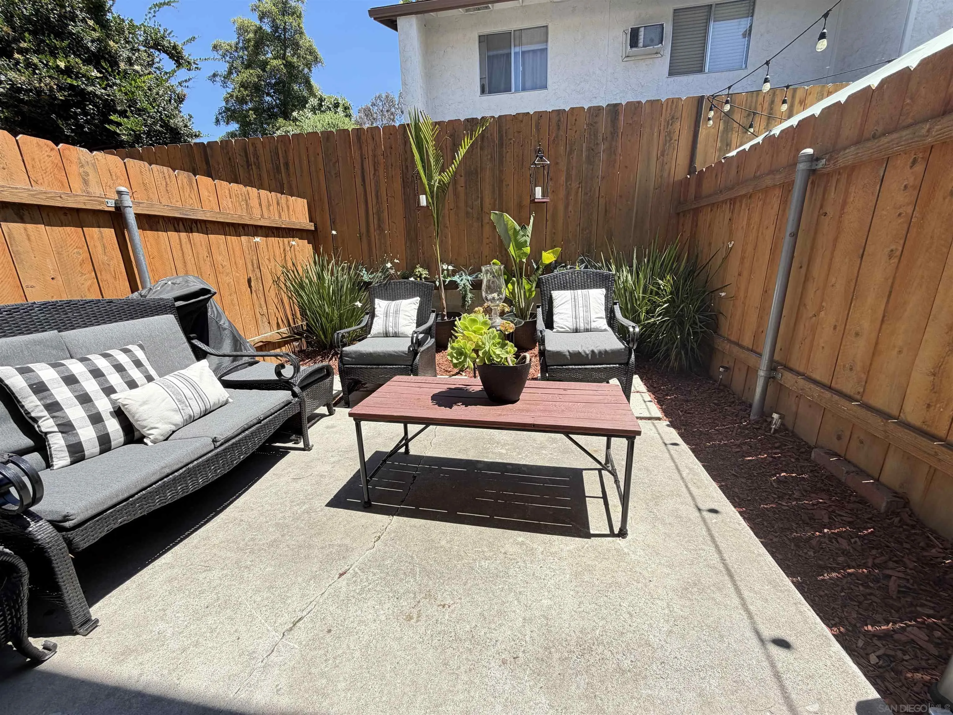 https://cdn.realtyfeed.com/cdn/127/260021939/e2ec6691cb76a2bee5dcb5bb4c9054d6.webp