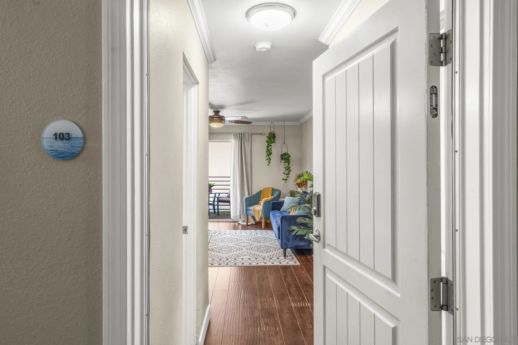 https://cdn.realtyfeed.com/cdn/127/260021948/e2bc337629b8407bdc48356c28d44c18.webp