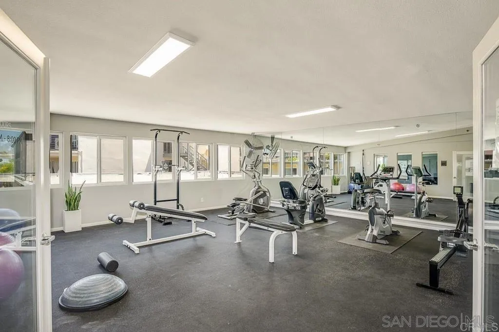 https://cdn.realtyfeed.com/cdn/127/260021948/f0091ba26bca59ebf1da39cadd94f04c.webp
