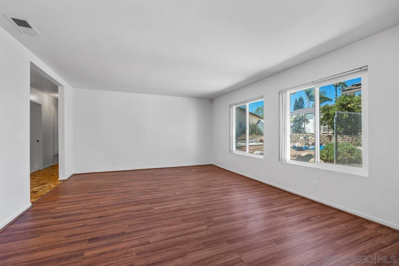 1242 Hillcrest Lane, Fallbrook, CA 92028 - Photo 2 of 60, Fallbrook, CA