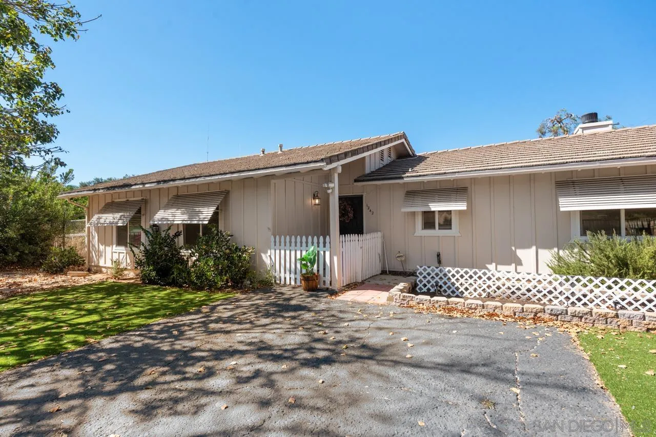 1242 Hillcrest Lane, Fallbrook, CA 92028 - Main photo, Fallbrook, CA