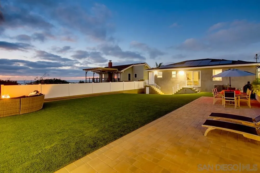 https://cdn.realtyfeed.com/cdn/127/260021953/1c4a9d6e43ef1f1a8f2ebd9c6f9e7fd3.webp