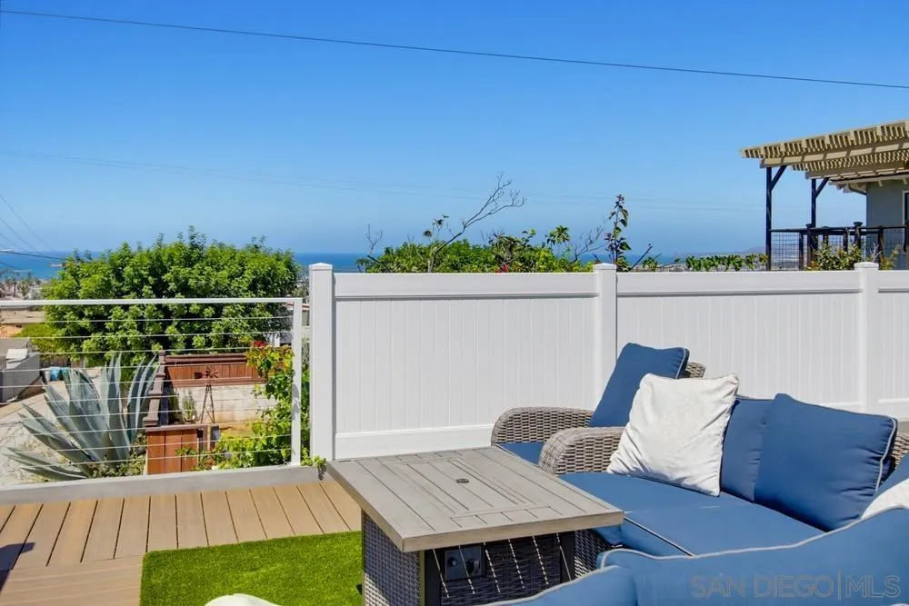 https://cdn.realtyfeed.com/cdn/127/260021953/2557a6d4ef7e789f792b01d8c75916d9.webp