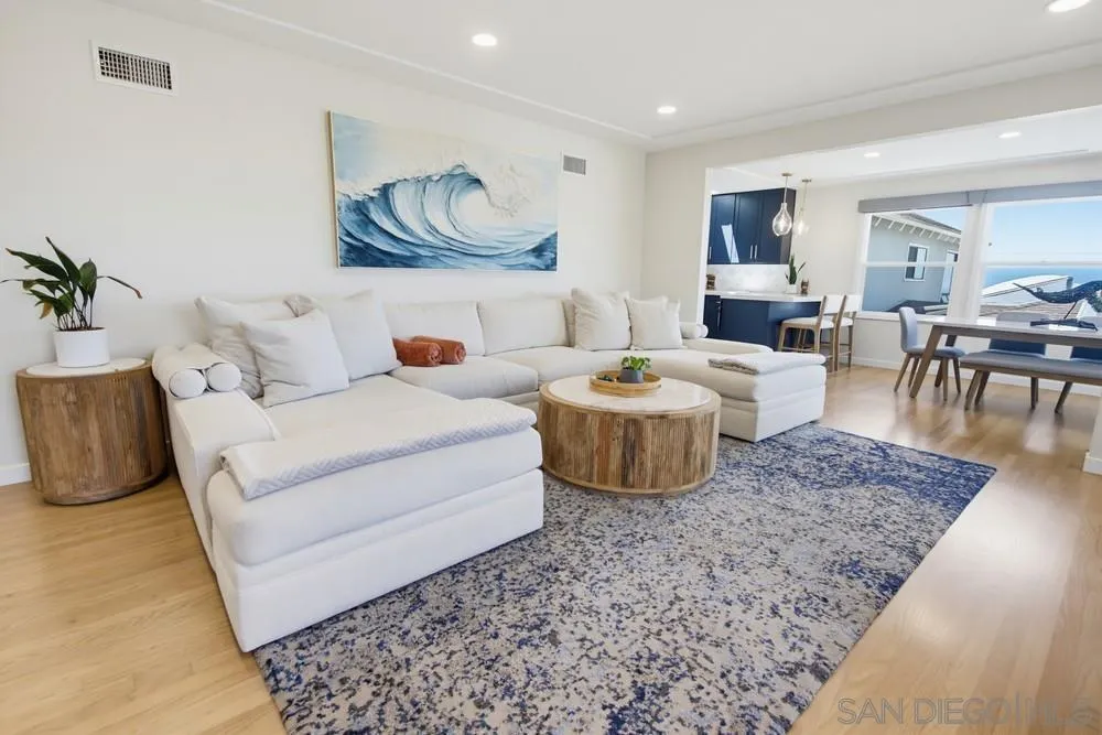 https://cdn.realtyfeed.com/cdn/127/260021953/abf2be493372a3dee7cd9bd80269b021.webp