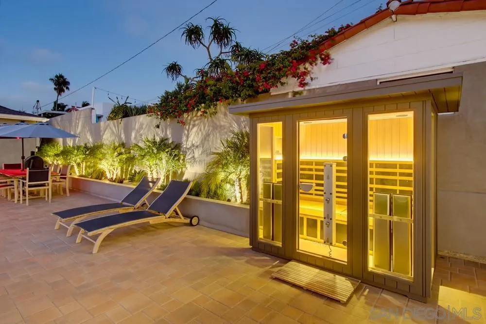 https://cdn.realtyfeed.com/cdn/127/260021953/c74975b4f9ddebe1dfd300fbe266a4fc.webp