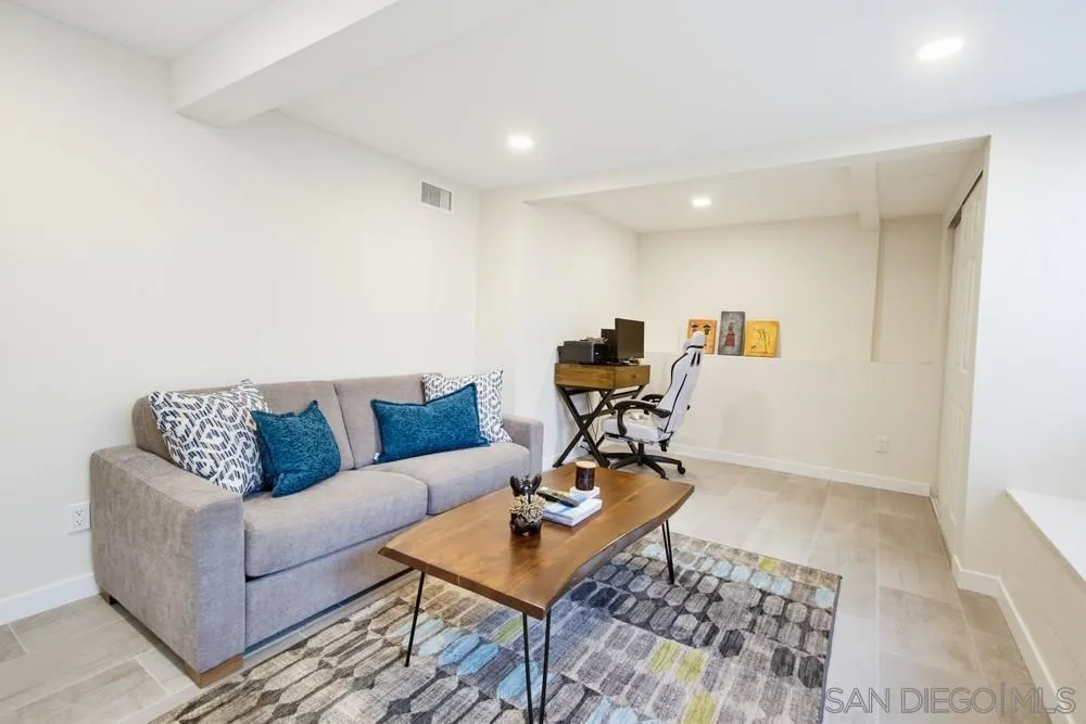 https://cdn.realtyfeed.com/cdn/127/260021953/e88da2cffcd4c5d53b24de8f9b0d95a2.webp