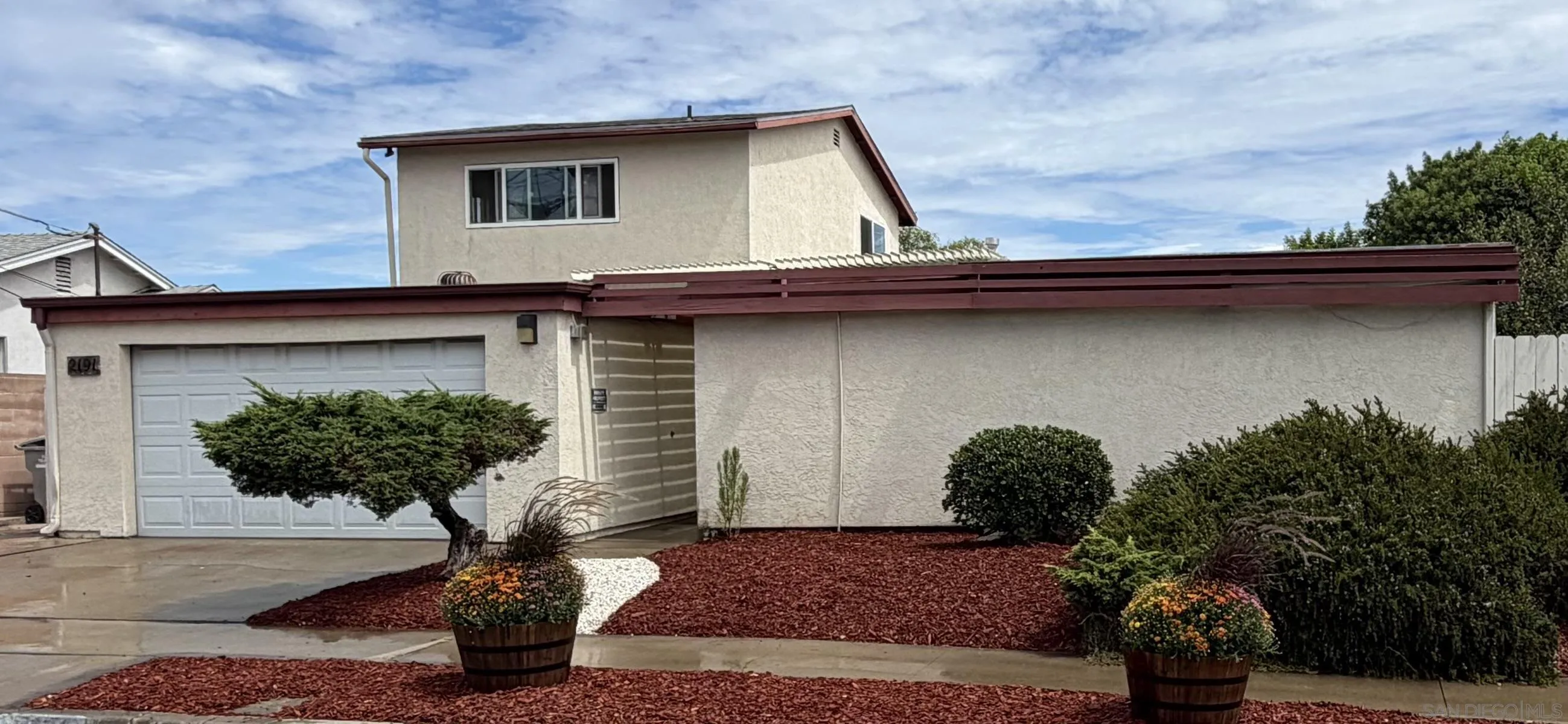 2191 Cardinal Drive, San Diego, CA 92123 - Main photo, San Diego, CA